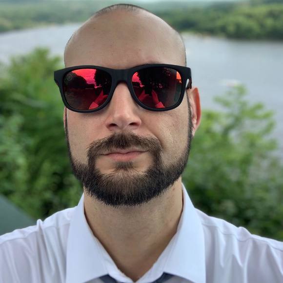 Meet your Posher, Dave - Picture 1 of 1